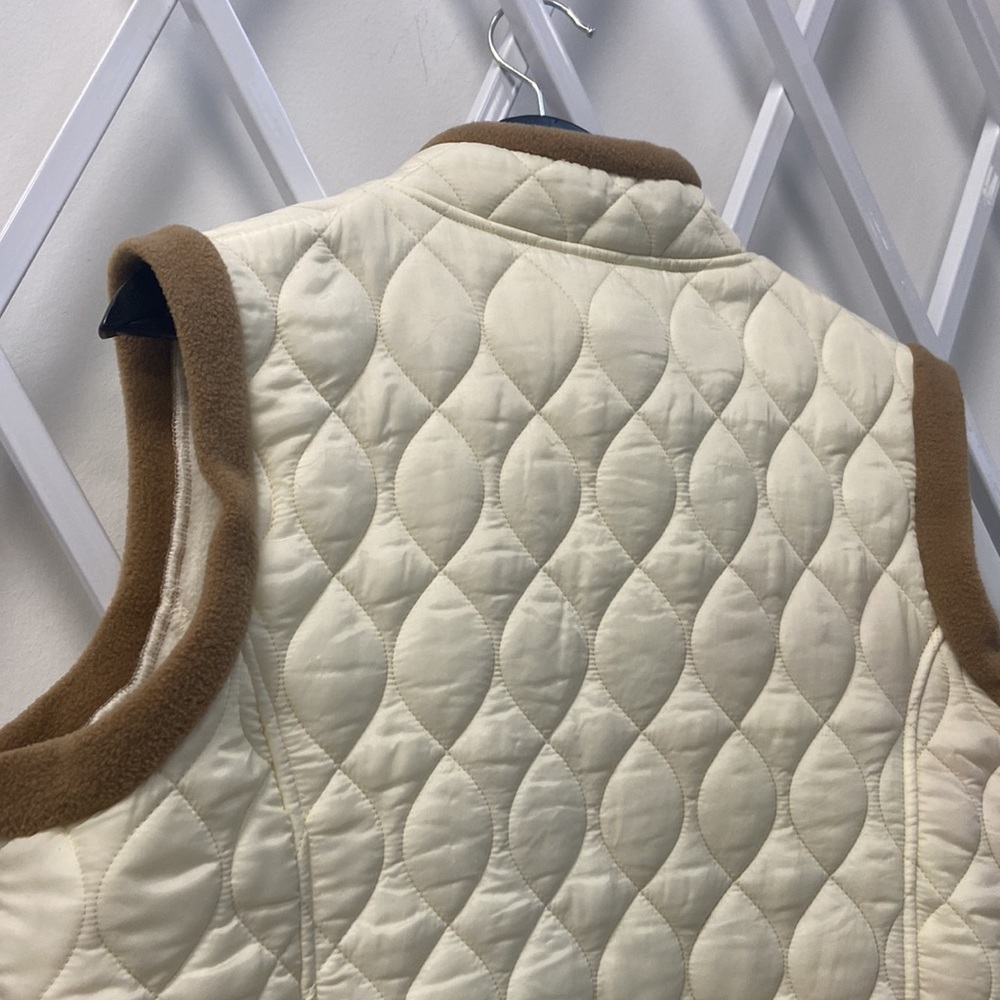 Moda Vest - L - Picture 7 of 7